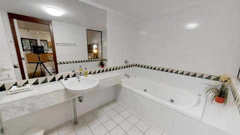 Silkari The Pavilions - Accommodation Mermaid Beach 9