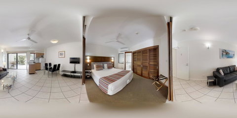 Silkari The Pavilions - Accommodation Mermaid Beach 2