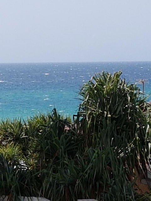 Surfers Chalet - Accommodation Mermaid Beach 27