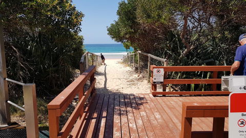 Surfers Chalet - Accommodation Mermaid Beach 4