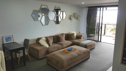 Circle Luxury Holidays - Accommodation Mermaid Beach 26