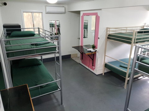 Backpackers In Paradise 18-35 Hostel - Accommodation Mermaid Beach 10