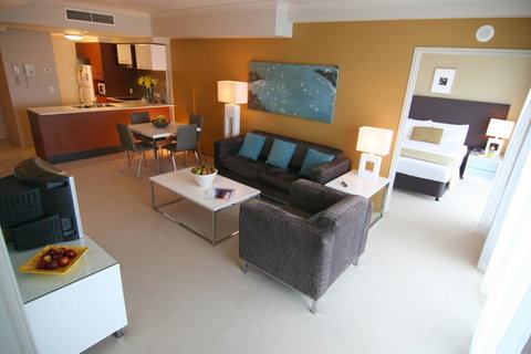 Mantra Towers Of Chevron - Accommodation Mermaid Beach 16