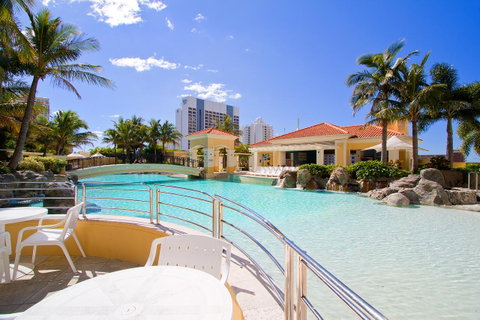 Mantra Towers Of Chevron - Accommodation Mermaid Beach 1