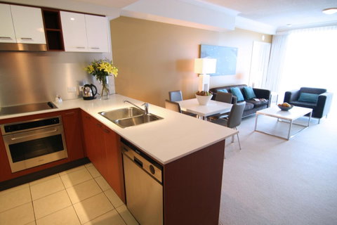 Mantra Towers Of Chevron - Accommodation Mermaid Beach 13