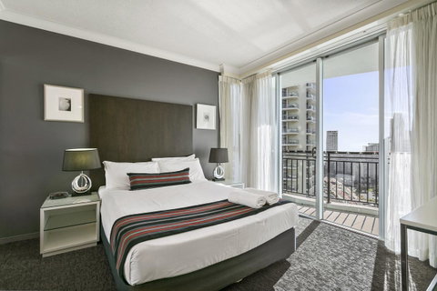 Mantra Towers Of Chevron - Accommodation Mermaid Beach 22