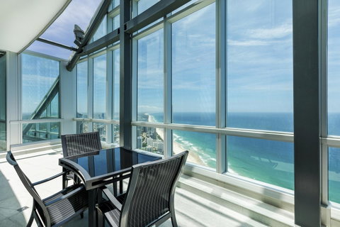 Q1 Resort & Spa - Official - Accommodation Mermaid Beach 15