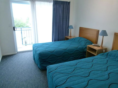 Madison Ocean Breeze Apartments - Accommodation Mermaid Beach 30