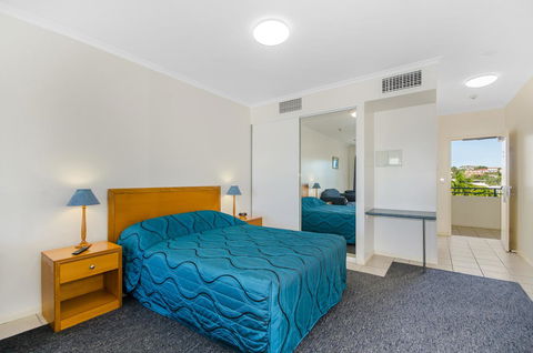 Madison Ocean Breeze Apartments - Accommodation Mermaid Beach 9
