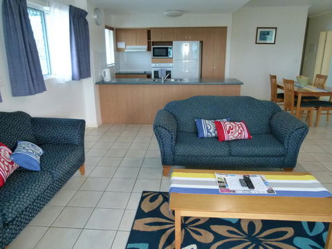 Madison Ocean Breeze Apartments - Accommodation Mermaid Beach 21