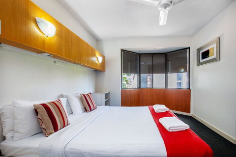 Tiki Hotel Apartments Surfers Paradise - Accommodation Mermaid Beach 1