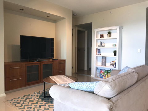 Proximity Waterfront Apartments - Accommodation Mermaid Beach 20