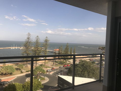 Proximity Waterfront Apartments - Accommodation Mermaid Beach 4