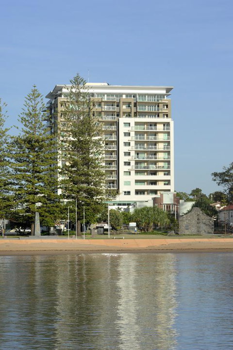 Proximity Waterfront Apartments - Accommodation Mermaid Beach 24