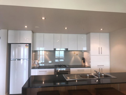 Proximity Waterfront Apartments - Accommodation Mermaid Beach 7