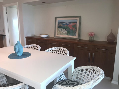 Proximity Waterfront Apartments - Accommodation Mermaid Beach 8