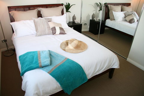 Proximity Waterfront Apartments - Accommodation Mermaid Beach 33