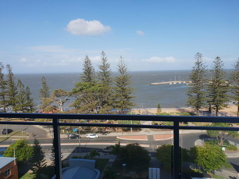 Proximity Waterfront Apartments - Accommodation Mermaid Beach 2