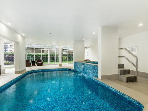 Sunbird Beach Resort Main Beach - Accommodation Mermaid Beach 42