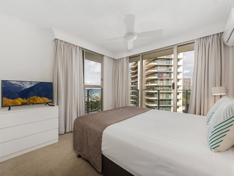 Sunbird Beach Resort Main Beach - Accommodation Mermaid Beach 30