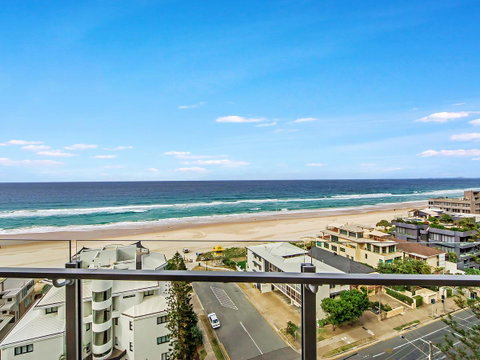 Sunbird Beach Resort Main Beach - Accommodation Mermaid Beach 3