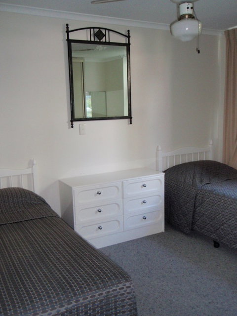 Grosvenor Beachfront Apartments Surfers Paradise - Accommodation Mermaid Beach 28