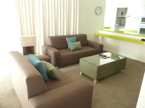 Grosvenor Beachfront Apartments Surfers Paradise - Accommodation Mermaid Beach 8