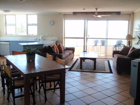 Grosvenor Beachfront Apartments Surfers Paradise - Accommodation Mermaid Beach 22