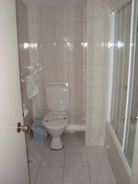 Grosvenor Beachfront Apartments Surfers Paradise - Accommodation Mermaid Beach 17