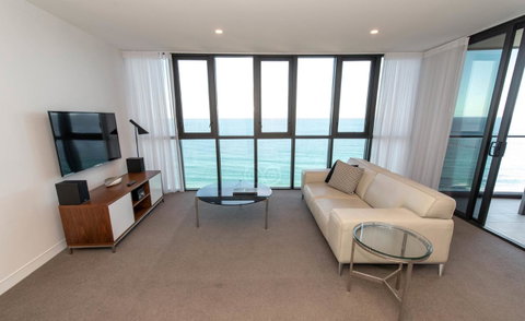 Rhapsody Resort - Official - Accommodation Mermaid Beach 24