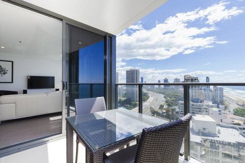 Rhapsody Resort - Official - Accommodation Mermaid Beach 17