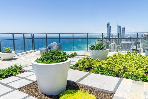Rhapsody Resort - Official - Accommodation Mermaid Beach 4