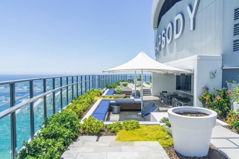 Rhapsody Resort - Official - Accommodation Mermaid Beach 0