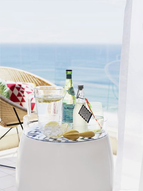 QT Gold Coast - Accommodation Mermaid Beach 27