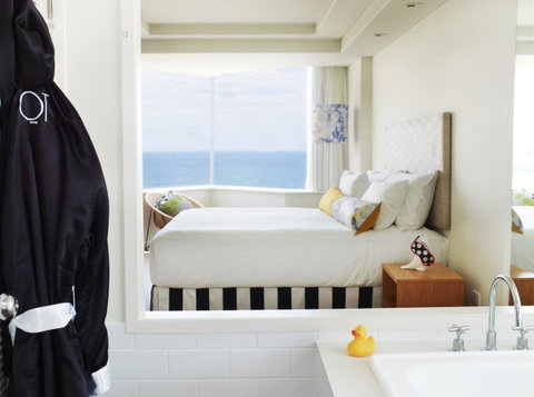 QT Gold Coast - Accommodation Mermaid Beach 10