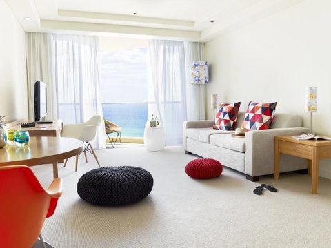 QT Gold Coast - Accommodation Mermaid Beach 30