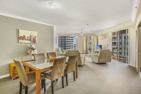 APR Private SUITES MOROC By The Beach - Accommodation Mermaid Beach 23