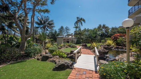De Ville Apartments - Accommodation Mermaid Beach 35