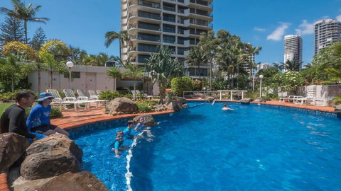 De Ville Apartments - Accommodation Mermaid Beach 31
