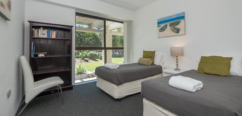De Ville Apartments - Accommodation Mermaid Beach 28