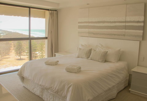 De Ville Apartments - Accommodation Mermaid Beach 2