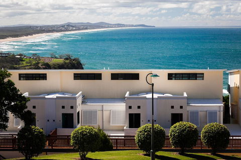 The Point Coolum - Accommodation Mermaid Beach 42