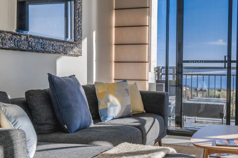 The Point Coolum - Accommodation Mermaid Beach 7