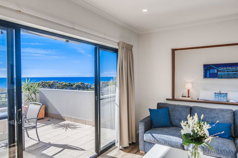 The Point Coolum - Accommodation Mermaid Beach 11