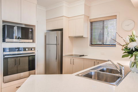 The Point Coolum - Accommodation Mermaid Beach 30