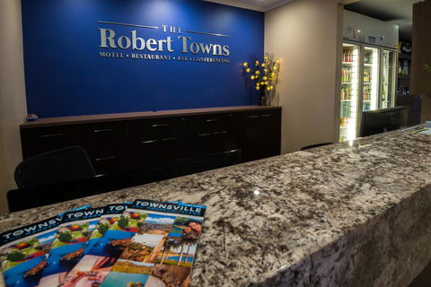 The Robert Towns - Accommodation Mermaid Beach 2