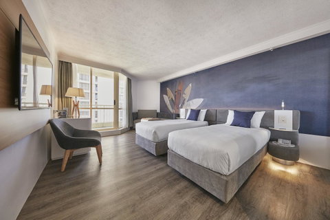 Novotel Surfers Paradise - Accommodation Mermaid Beach 4