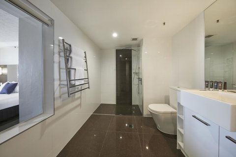 Novotel Surfers Paradise - Accommodation Mermaid Beach 30