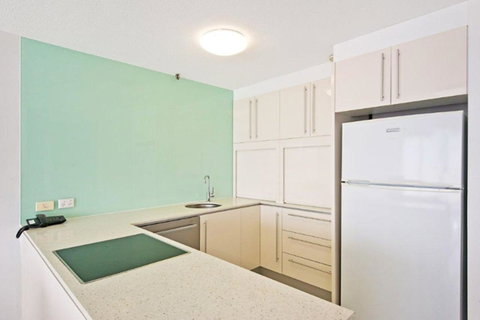 Surfers International Apartments - Accommodation Mermaid Beach 22