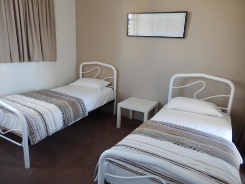Golden Gate Resort - Accommodation Mermaid Beach 23